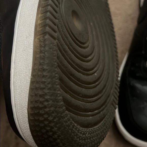 Nike Air Force 1 07 gum sole Black and White Sneakers Timeless Design - Picture 7 of 9